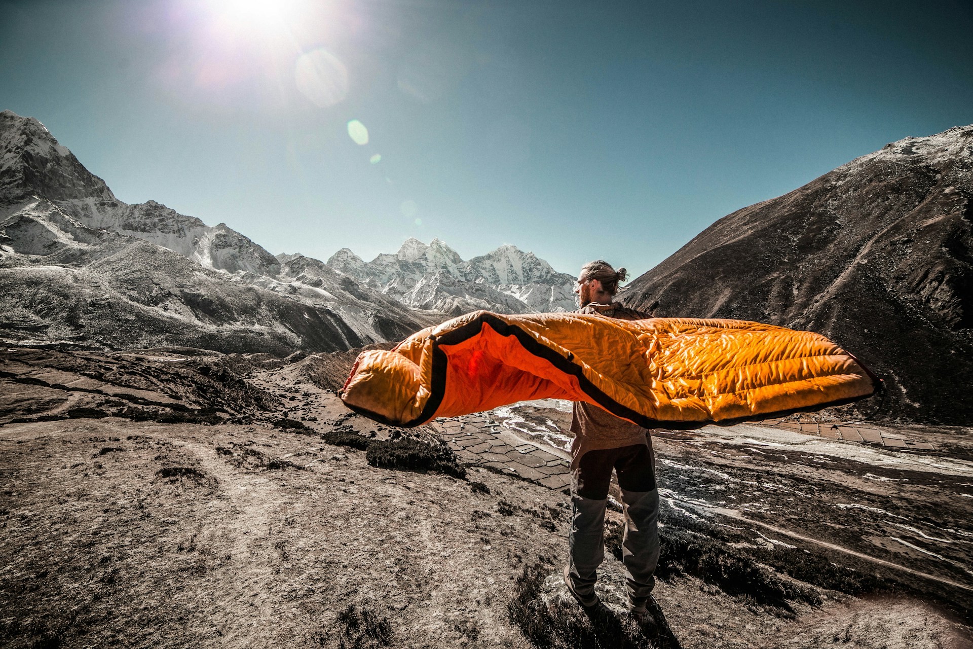 About Everest hardwear